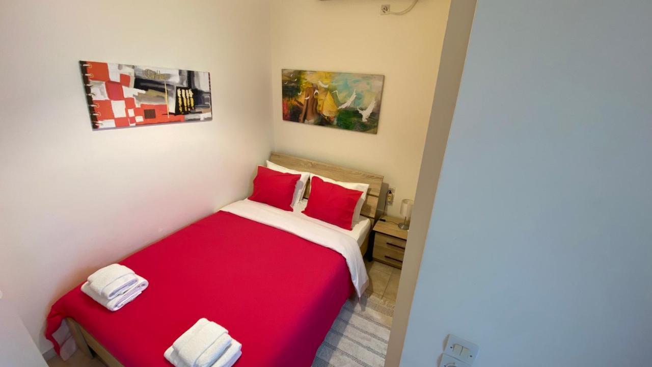 Patras Port Apartment Экстерьер фото