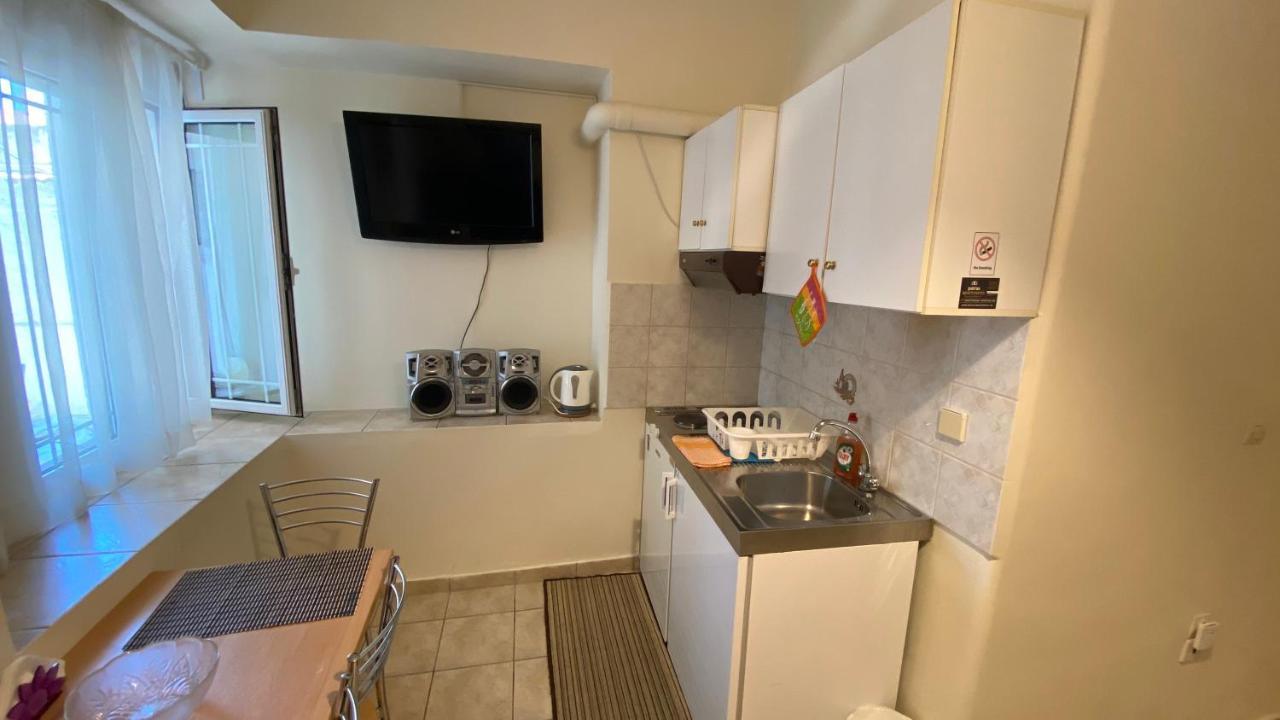 Patras Port Apartment Экстерьер фото